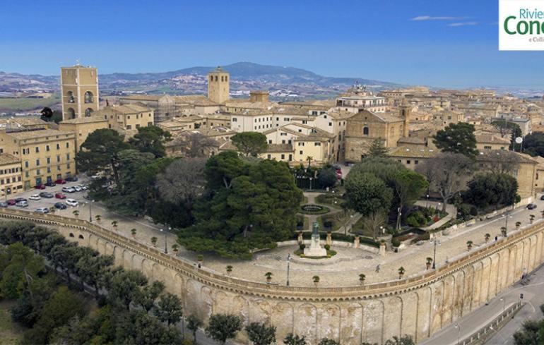 Osimo Nel Cuore Del Centro, Free Wi-Fi E Netflix Apartment Bagian luar foto