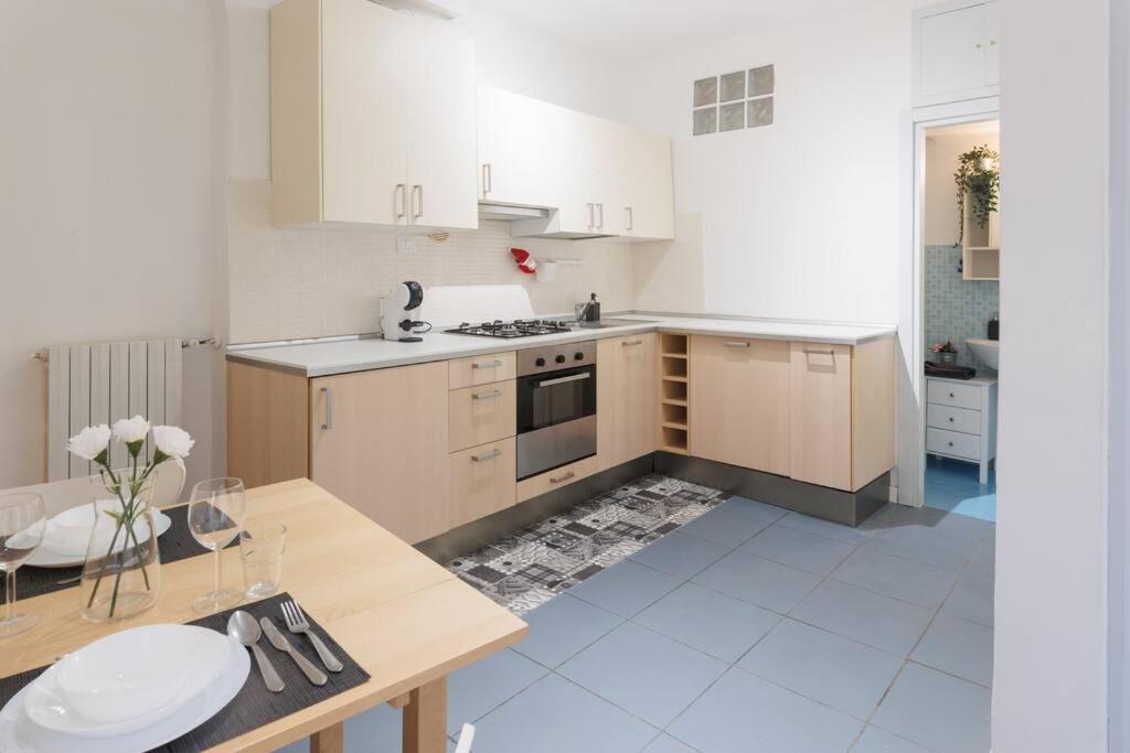 Osimo Nel Cuore Del Centro, Free Wi-Fi E Netflix Apartment Bagian luar foto