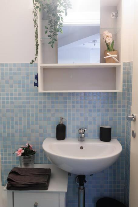 Osimo Nel Cuore Del Centro, Free Wi-Fi E Netflix Apartment Bagian luar foto