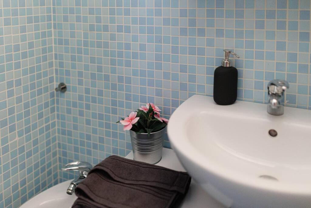 Osimo Nel Cuore Del Centro, Free Wi-Fi E Netflix Apartment Bagian luar foto